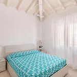 Bagno Conte Rosso - Beachfront & * Lido di Camaiore